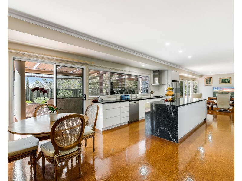 24 Ethan Street, Middle Ridge QLD 4350