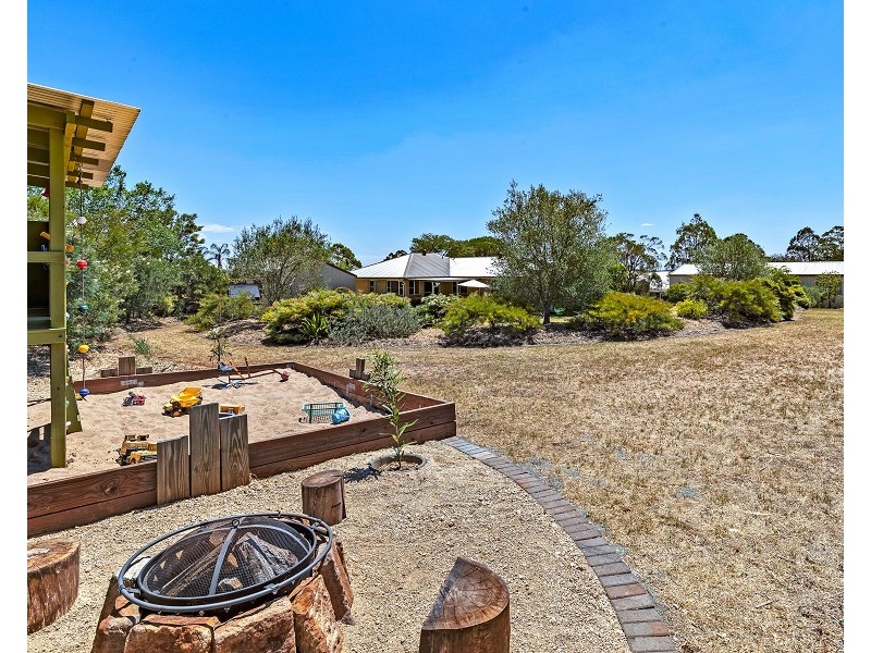 32 Palmer Drive, Highfields QLD 4352
