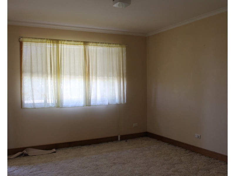 4/277 Bridge Street, Newtown QLD 4350