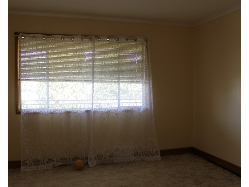 4/277 Bridge Street, Newtown QLD 4350