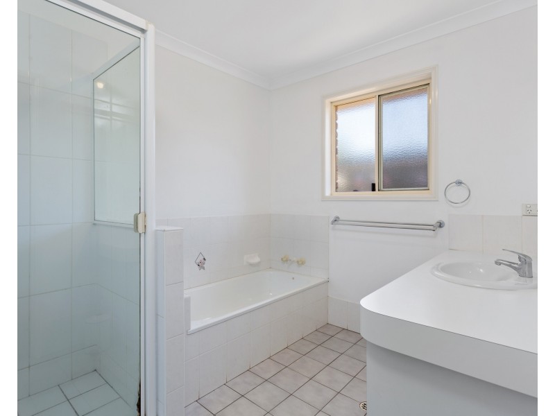 3/13 Mirle Street, Newtown QLD 4350