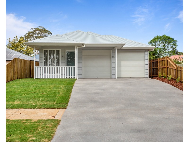 596 Hume Street, Middle Ridge QLD 4350
