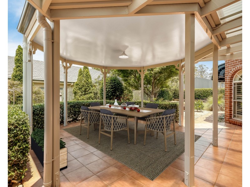 8 Purnawilla Court, Middle Ridge QLD 4350