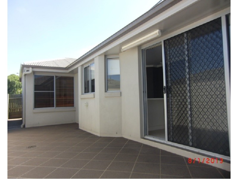 2/14 Mason Court, Kearneys Spring QLD 4350
