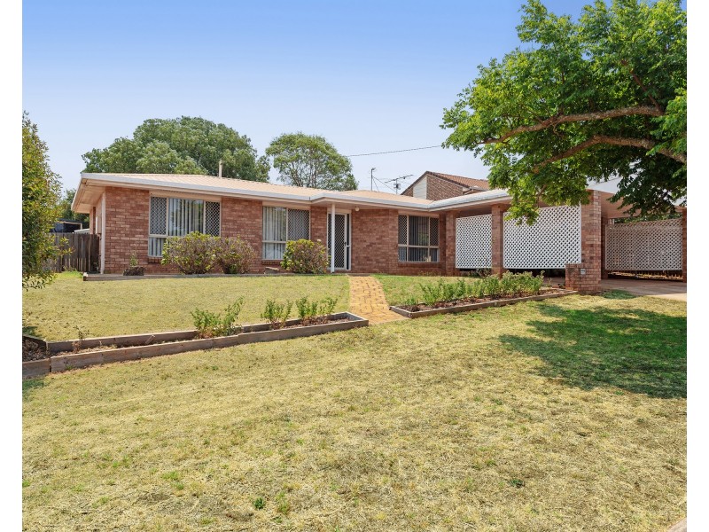 31 Marsala Court, Wilsonton Heights QLD 4350