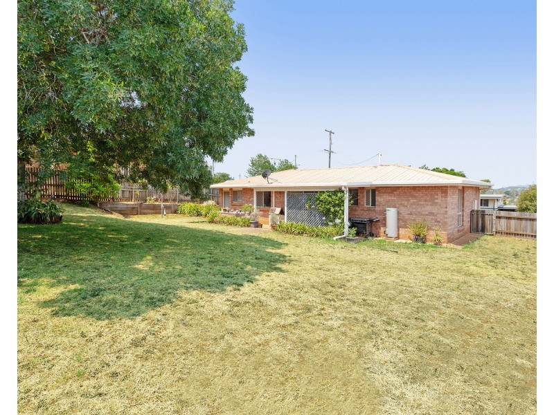 31 Marsala Court, Wilsonton Heights QLD 4350