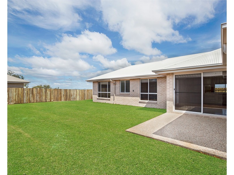 4 Renshaw Crescent, Kearneys Spring QLD 4350