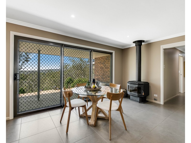 14 Inadale Court, Middle Ridge QLD 4350