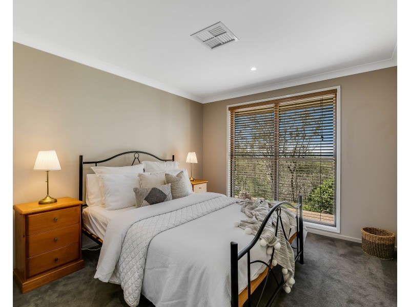 14 Inadale Court, Middle Ridge QLD 4350