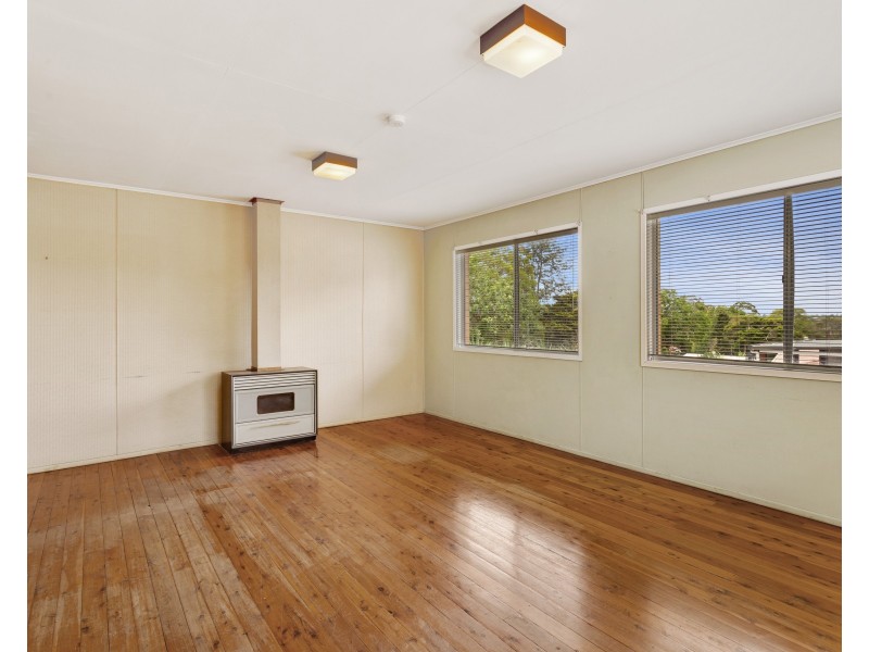 4 Maker Street, Rangeville QLD 4350