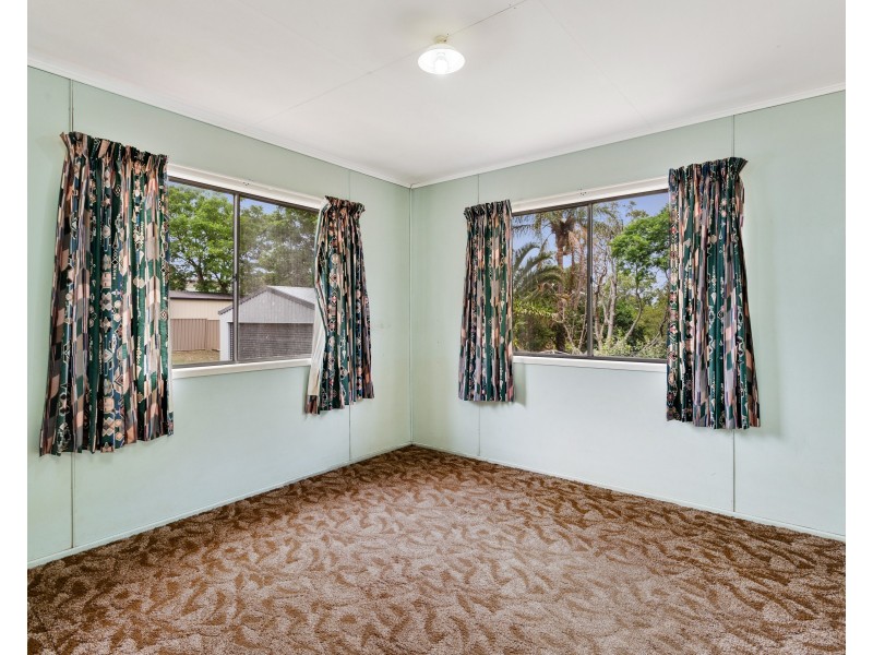 4 Maker Street, Rangeville QLD 4350