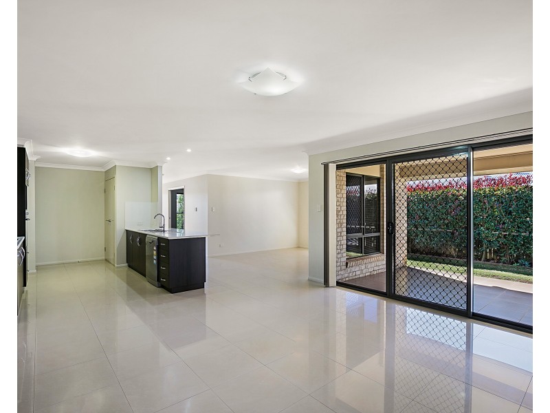 310 Ramsay Street, Middle Ridge QLD 4350