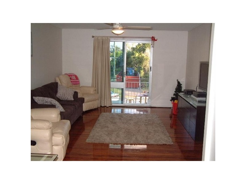 9 Bryant Street, Cranbrook QLD 4814