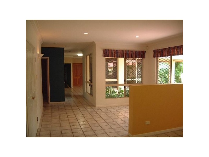 1 Jenkinson Drive, Annandale QLD 4814