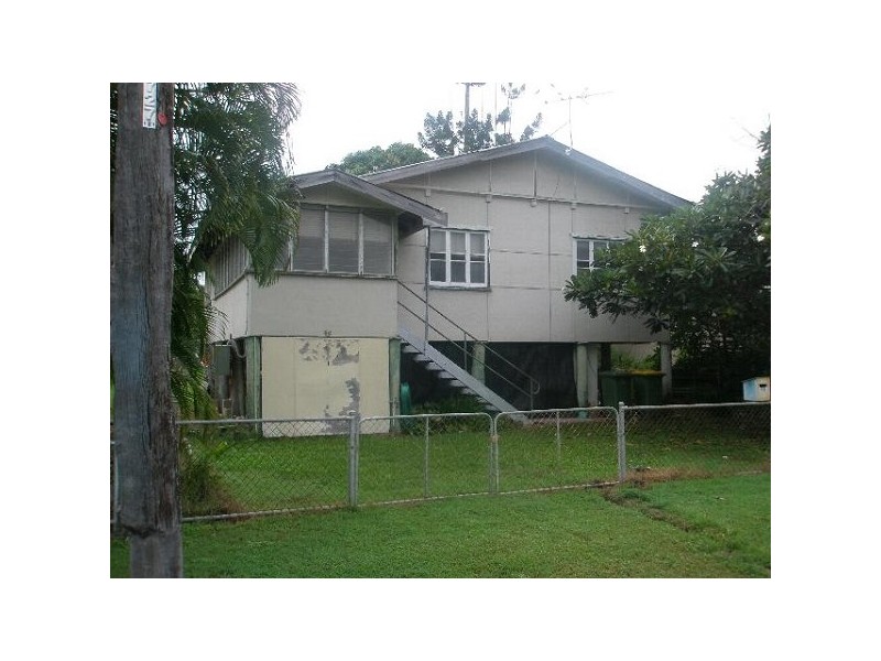 14 Sixth Avenue, South Townsville QLD 4810
