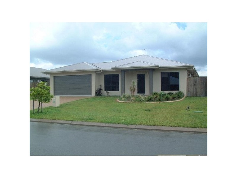 28 Daintree Drive, Bushland Beach QLD 4818