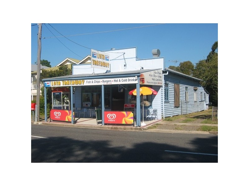713 ESPLANADE, Lota QLD 4179