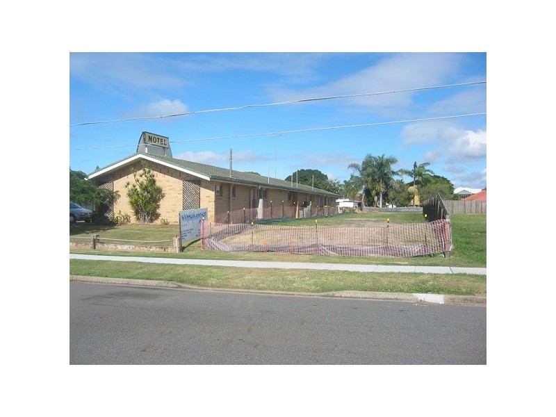 14 Adam Street, Wynnum QLD 4178
