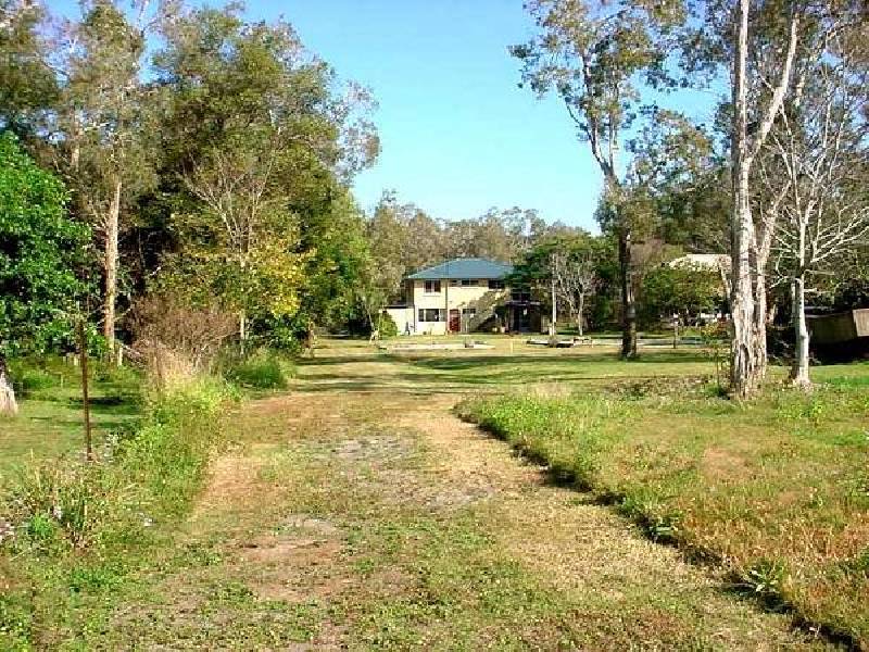 37 Herbert Street, Lota QLD 4179