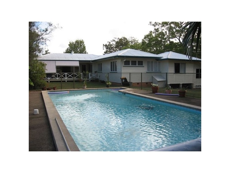 198 PADSTOW ROAD, Eight Mile Plains QLD 4113