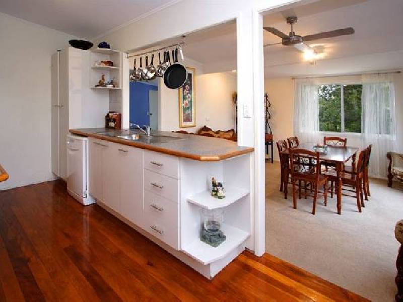 96 Petersen Street, Wynnum QLD 4178