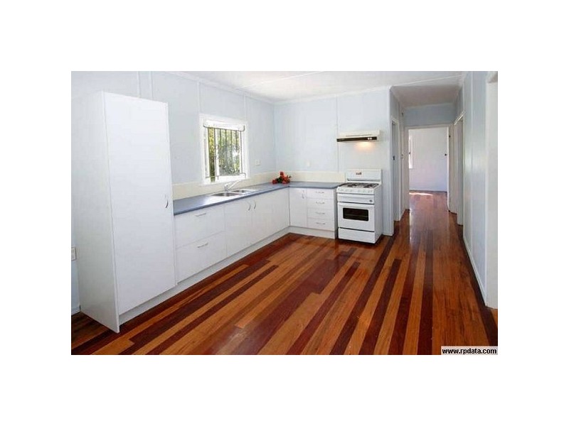 3 Pansy Street, Wynnum QLD 4178