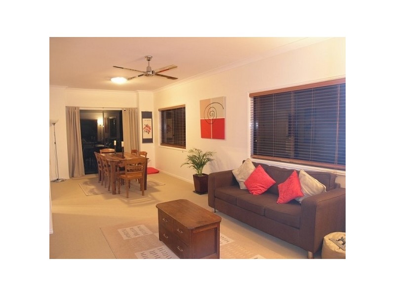 35 Behan Crescent, Wakerley QLD 4154