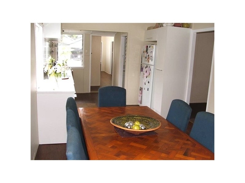 53 Selina Street, Wynnum QLD 4178