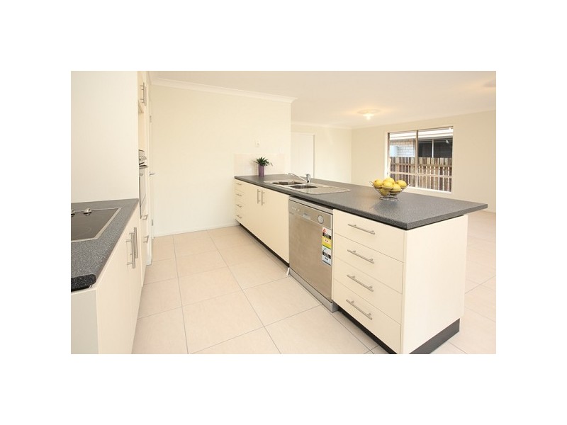 97 Gross Avenue, Hemmant QLD 4174