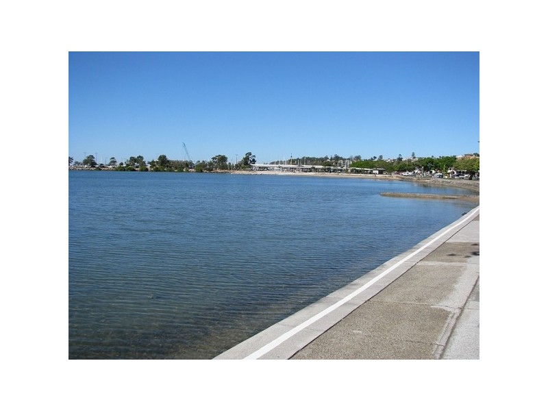 379 Esplanade, Manly QLD 4179