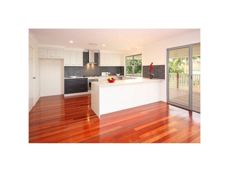 111 Moreton Avenue, Wynnum QLD 4178