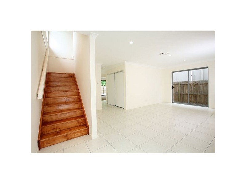 111 Moreton Avenue, Wynnum QLD 4178