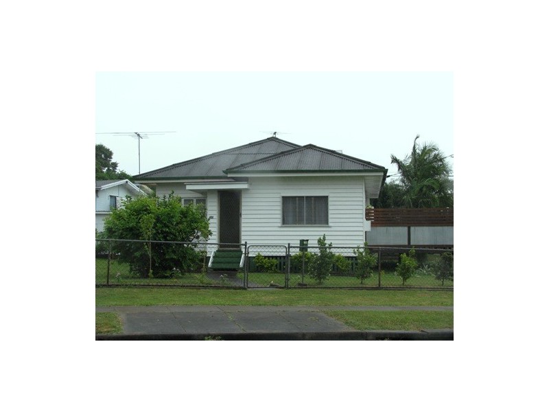 135 West Avenue, Wynnum QLD 4178