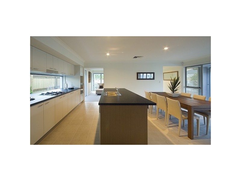 32 Macquarie Street, Wakerley QLD 4154