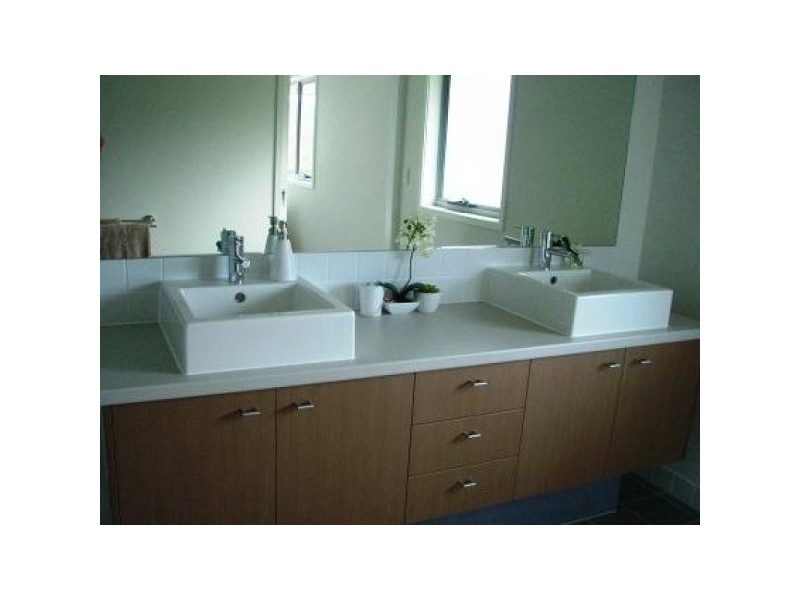 32 Brook Street, Wakerley QLD 4154