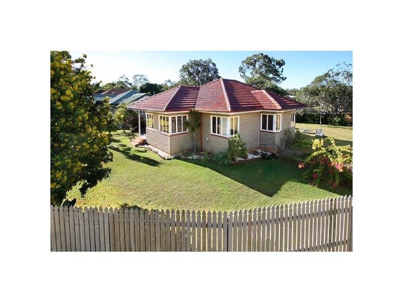 182 Whites Road, Lota QLD 4179