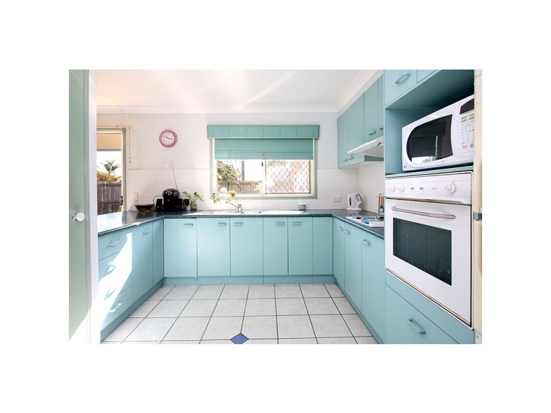 11 Trevally Crescent, Manly West QLD 4179