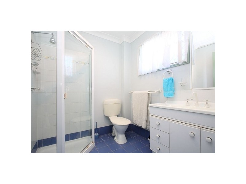 11 Trevally Crescent, Manly West QLD 4179