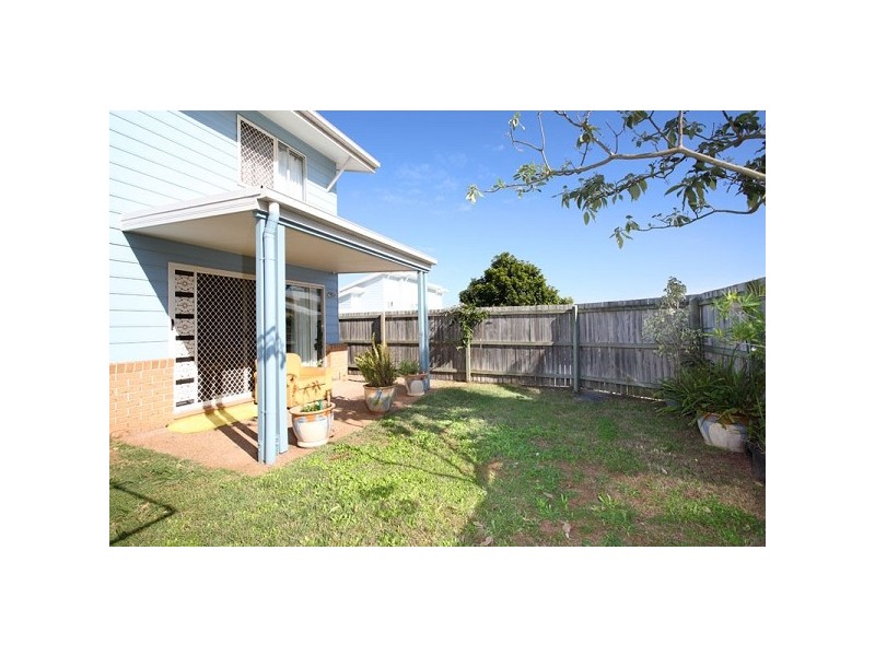 11 Trevally Crescent, Manly West QLD 4179