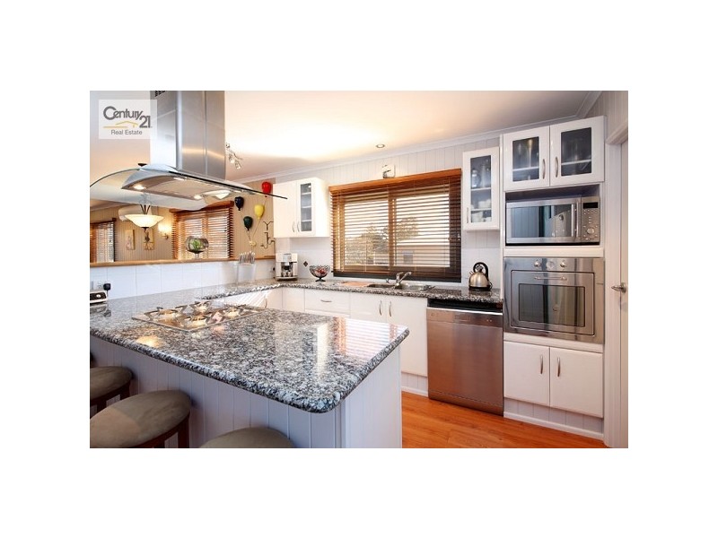 23 Carnation Road, Manly West QLD 4179