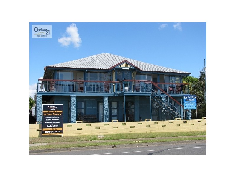 379 Esplanade, Manly QLD 4179