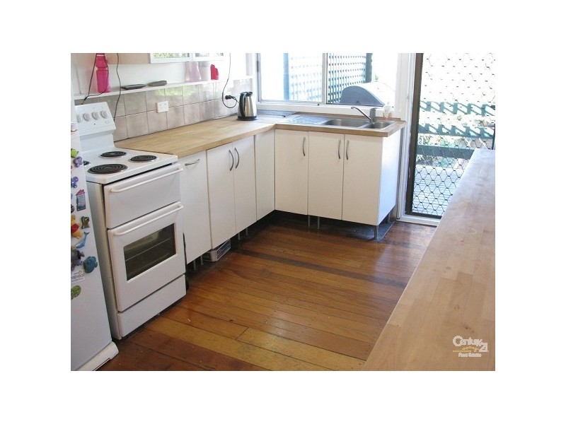 92 Boswell Terrace, Manly QLD 4179