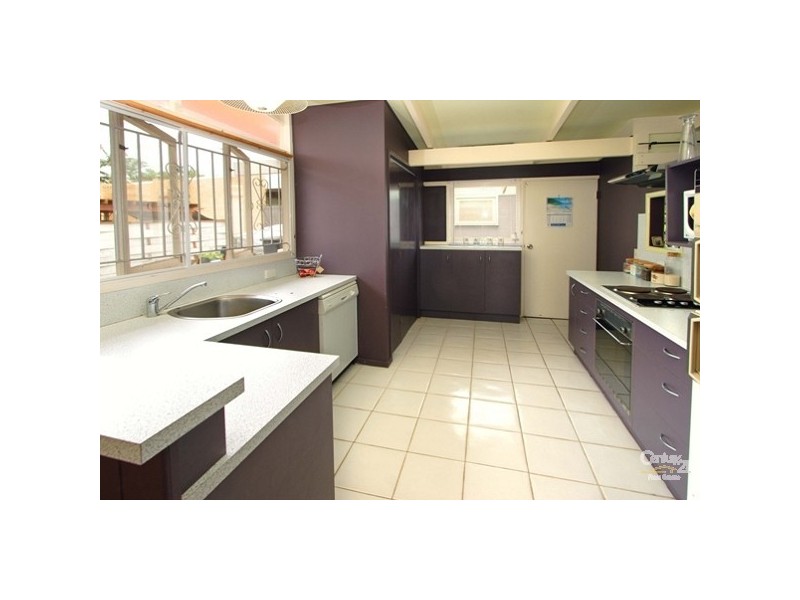 12 Nirimba Street, Manly West QLD 4179