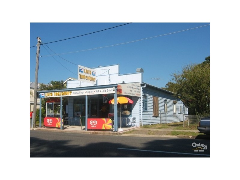 713 Esplanade, Lota QLD 4179