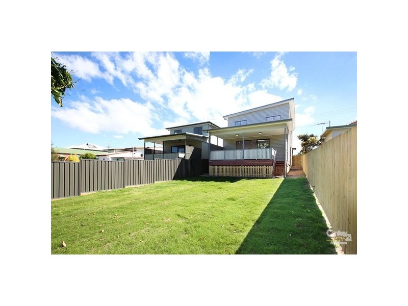 54 Whites Road, Manly West QLD 4179