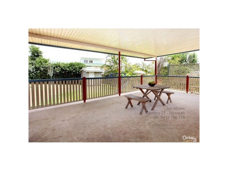 86 Wynnum North Road, Wynnum QLD 4178