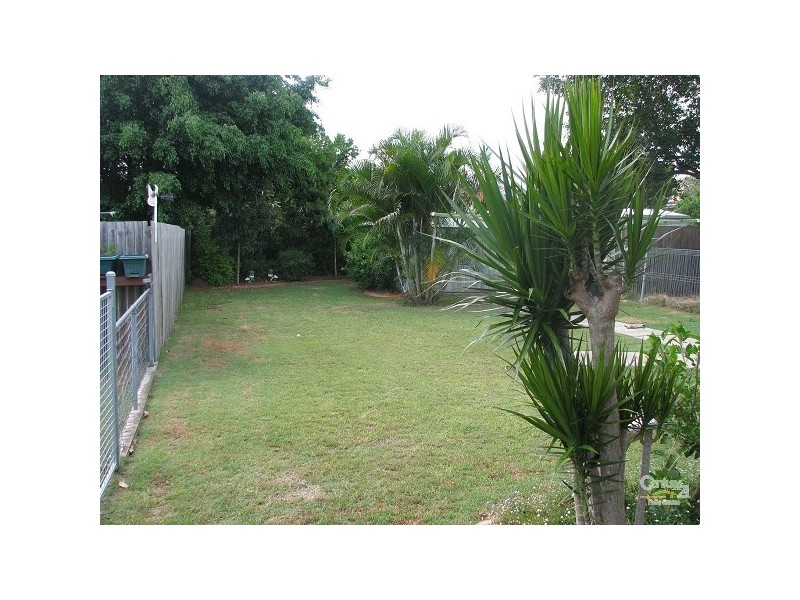 82 West Avenue, Wynnum QLD 4178