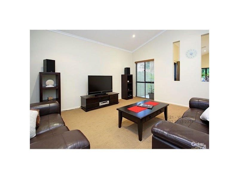 16 Baychester Place, Wakerley QLD 4154