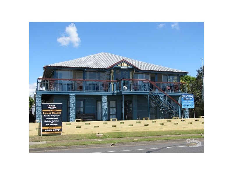 379 Esplanade, Manly QLD 4179