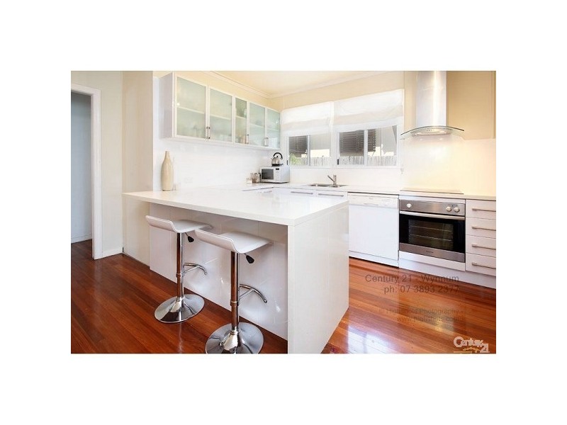 145 Kamarin Street, Manly West QLD 4179